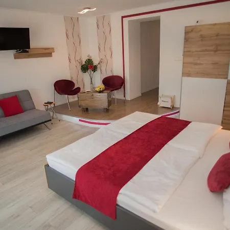 Ehm - Modernes Nahe Therme & 아파트